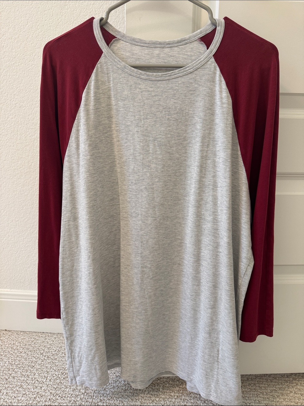 Men’s Lululemon Two-Tone Raglan Long Sleeve Top - Gray and Burgundy